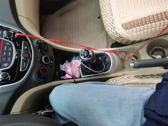 [上海·沪C] 二手现代瑞纳2010款 三厢 1.4L 手动豪华型GLS