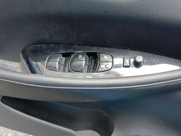 [上海·沪J] 二手启辰晨风2014款 领航版6.6KW