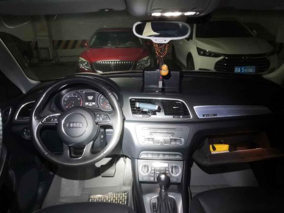 [成都·川A] 二手奥迪奥迪Q32015款 35 TFSI quattro 技术型