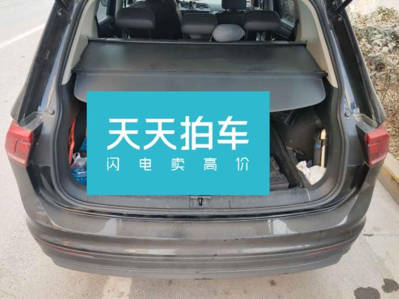 [西安·皖M] 二手大众途观L2017款 330TSI 自动两驱风尚版