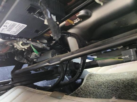 [上海·沪A] 二手道奇酷威2013款 2.4L 两驱尊尚版