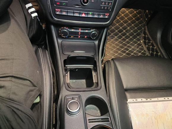 [苏州·苏E] 二手奔驰奔驰GLA2016款 GLA 220 4MATIC 豪华型