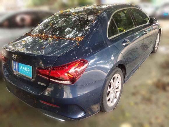 [广州·粤W] 二手奔驰奔驰A级2019款 A 200 L 运动轿车