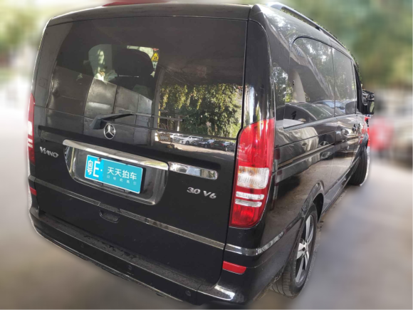 [广州·粤E] 二手奔驰唯雅诺2013款 3.0L 领航版