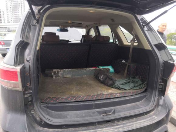 [成都·川G] 二手福迪揽福2015款 2.4L 汽油两驱豪华版 7座