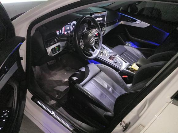 [台州·浙J] 二手奥迪奥迪A4L2020款 40 TFSI 时尚动感型