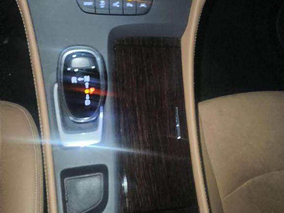 [上海·豫N] 二手别克君越2016款 28T 豪华型