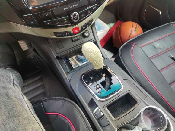 [义乌·浙G] 二手比亚迪比亚迪S72015款 2.0T 自动旗舰型