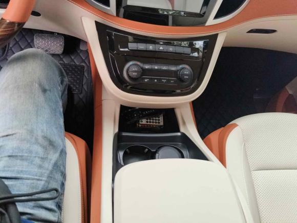 [杭州·浙A] 二手奔驰威霆2021款 2.0T 精英版 7座