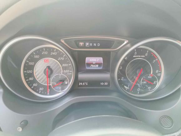 [成都·川G] 二手奔驰奔驰A级AMG2016款 AMG A 45 4MATIC 冠军版