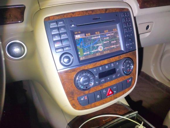 [上海·沪A] 二手奔驰奔驰R级2011款 R 350 L 4MATIC