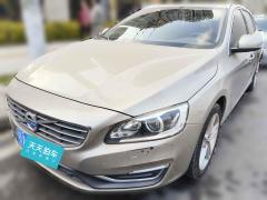 [武汉·鄂A] 沃尔沃沃尔沃V602013款 T5 智雅版