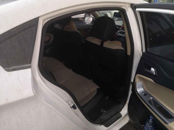 [深圳·粤L] 二手海马福美来2014款 M5 1.6L 自动精英型