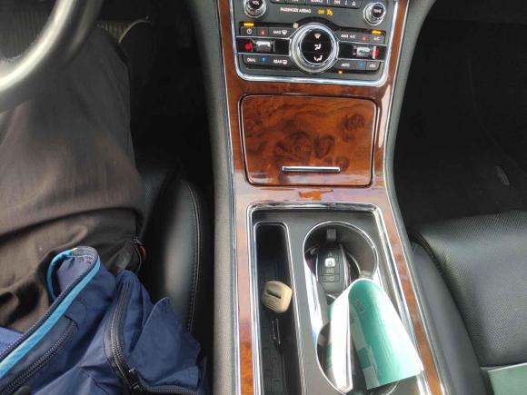 [苏州·苏U] 二手林肯林肯大陆2017款 2.0T 两驱尊享版