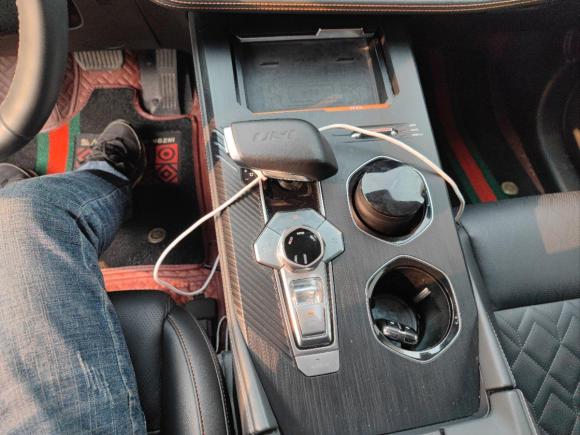 [西安·陕U] 二手长安长安UNI-K2021款 2.0T 全轮驱动尊贵型