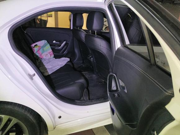 [合肥·皖A] 二手奔驰奔驰A级2021款 A 180 L 运动轿车