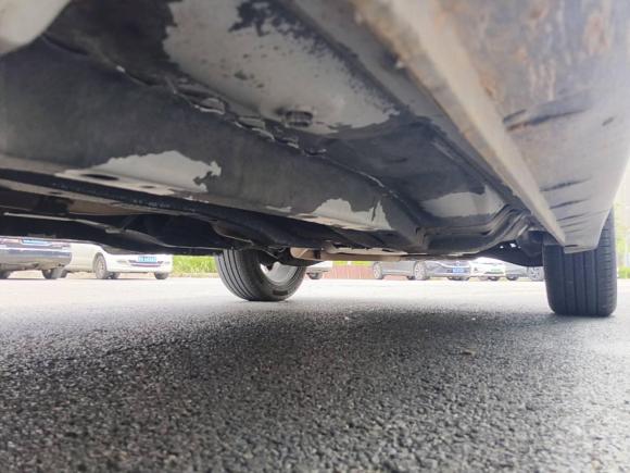 [济南·鲁A] 二手Jeep指南者2014款 2.0L 两驱豪华版