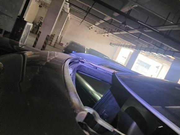 [广州·粤A] 二手路虎发现2015款 3.0 SC V6 SE