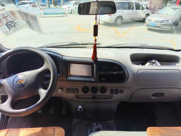 [青岛·鲁B] 二手福特经典全顺2013款 2.8T柴油厢式运输车短轴中顶JX493ZLQ4