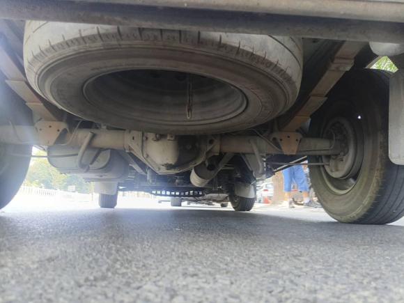 [杭州·浙A] 二手依维柯依维柯褒迪2012款 2.5T-A32 基本型