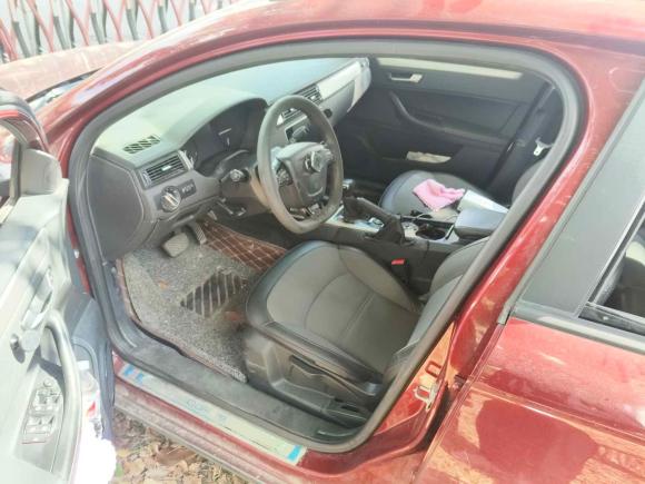 [上海·皖C] 二手观致观致32015款 都市SUV 1.6T 自动致酷型