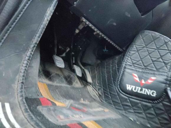 [台州·浙J] 二手五菱汽车五菱宏光S32018款 1.5L 手动豪华型 国V