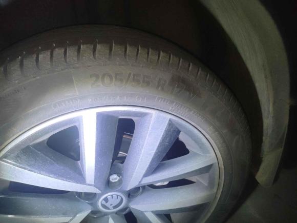 [无锡·苏B] 二手斯柯达柯米克2018款 1.5L 手动舒适版 国VI