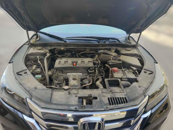 [济南·鲁A] 二手本田雅阁2015款 2.0L EX 豪华版