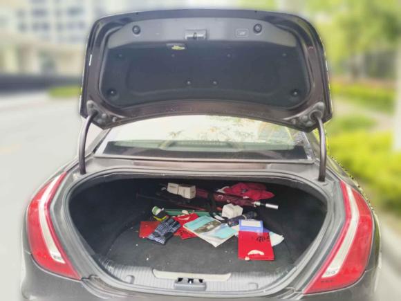 [金华·浙G] 二手捷豹捷豹XJ2013款 XJL 3.0 SC 全景商务版