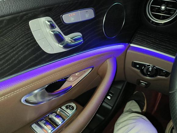 [武汉·鄂A] 二手奔驰奔驰E级2020款 E 300 L 运动时尚型