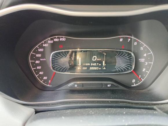 [济南·鲁A] 二手宝骏宝骏5102017款 1.5L 手动时尚型