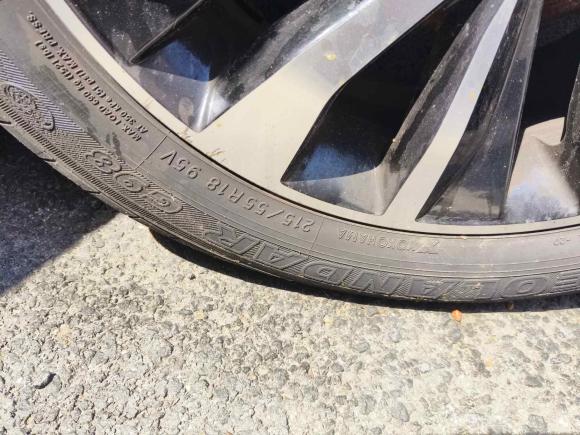 [上海·陕C] 二手东风风行风行T52018款 230T 手动智悦型