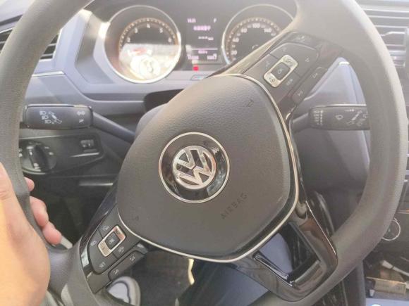 [上海·苏H] 二手大众途观L2020款 330TSI 自动两驱风尚版 国VI