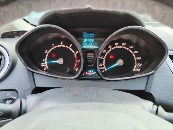 [上海·沪B] 二手福特嘉年华2013款 两厢 1.5L 自动时尚型