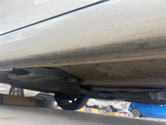 [芜湖·皖B] 二手标致标致4082014款 1.8L 自动豪华版