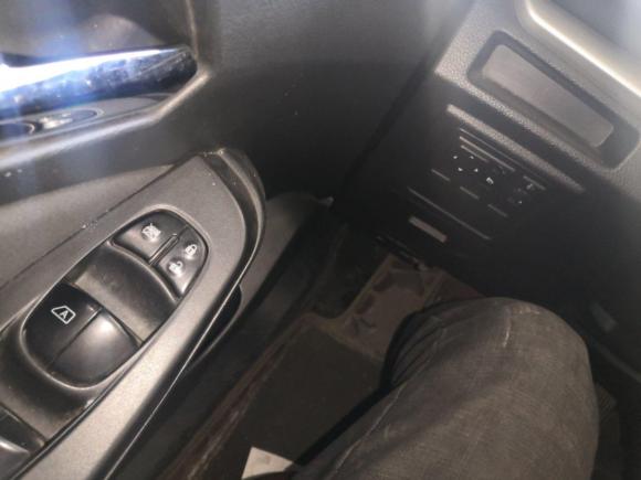 [上海·苏M] 二手启辰启辰T702015款 2.0L 手动睿趣版