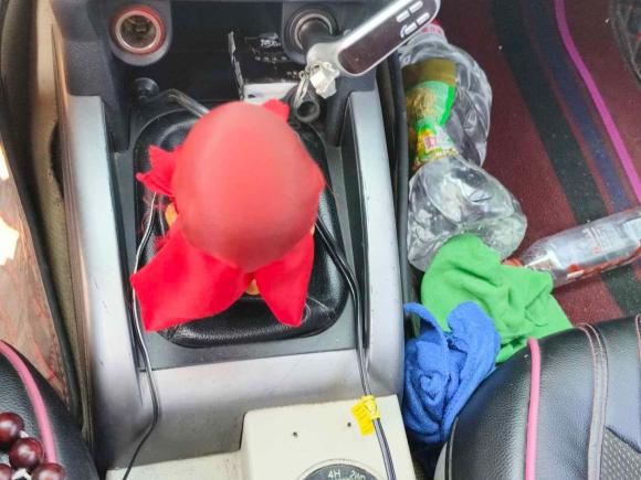 [杭州·新F] 二手陆风陆风X82011款 2.5T 柴油4X4豪华型