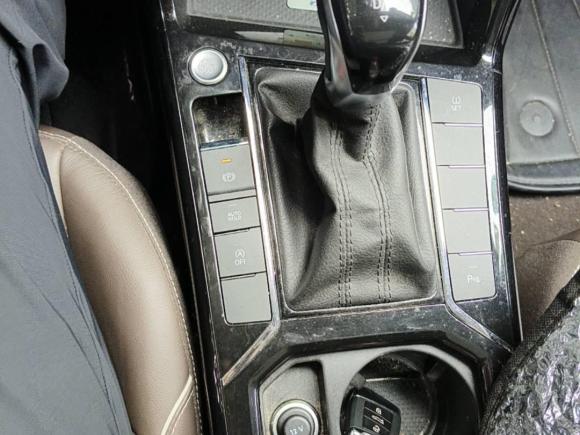[上海·沪A] 二手大众帕萨特2019款 330TSI 精英版 国V