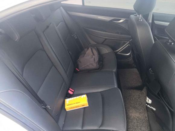 [青岛·鲁B] 二手吉利汽车帝豪2019款 领军版 1.5L 手动向上亚运版 国VI