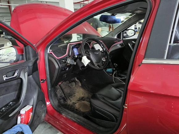 [佛山·鄂R] 二手奇瑞艾瑞泽52016款 1.5L CVT领锐版