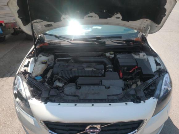 [南通·苏F] 二手沃尔沃沃尔沃V402014款 2.0T 智雅版