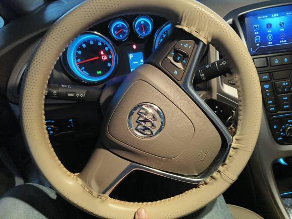 [上海·浙A] 二手别克英朗2013款 GT 1.6L 自动时尚版