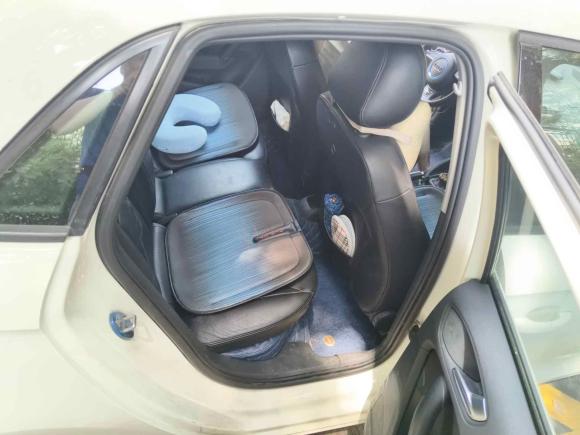 [合肥·皖A] 二手奥迪奥迪A12014款 30 TFSI Sportback时尚型