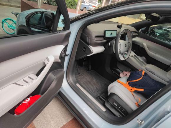 [广州·粤A] 二手蔚来蔚来ES62023款 75kWh