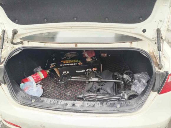 [上海·吉A] 二手奔腾奔腾B702014款 2.0L 自动豪华型