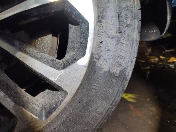 [广州·粤A] 二手东风风行景逸X52015款 1.6L 手动尊享型