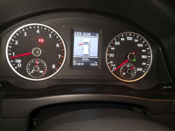 [上海·沪C] 二手大众途观2013款 2.0TSI 自动四驱旗舰版