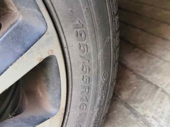 [无锡·苏B] 二手长安凯程长安欧尚A6002016款 1.5L 手动豪华型7座