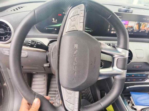 [苏州·苏E] 二手东风风行风行游艇2022款 1.5T DCT逐浪版