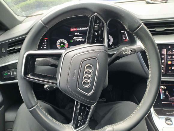 [上海·苏U] 二手奥迪奥迪A6L2022款 45 TFSI 臻选动感型